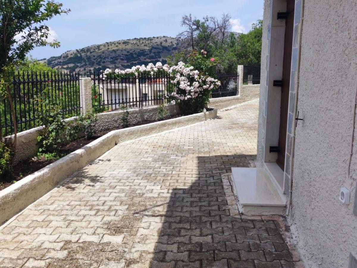 Fioravante Argostolion Dış mekan fotoğraf
